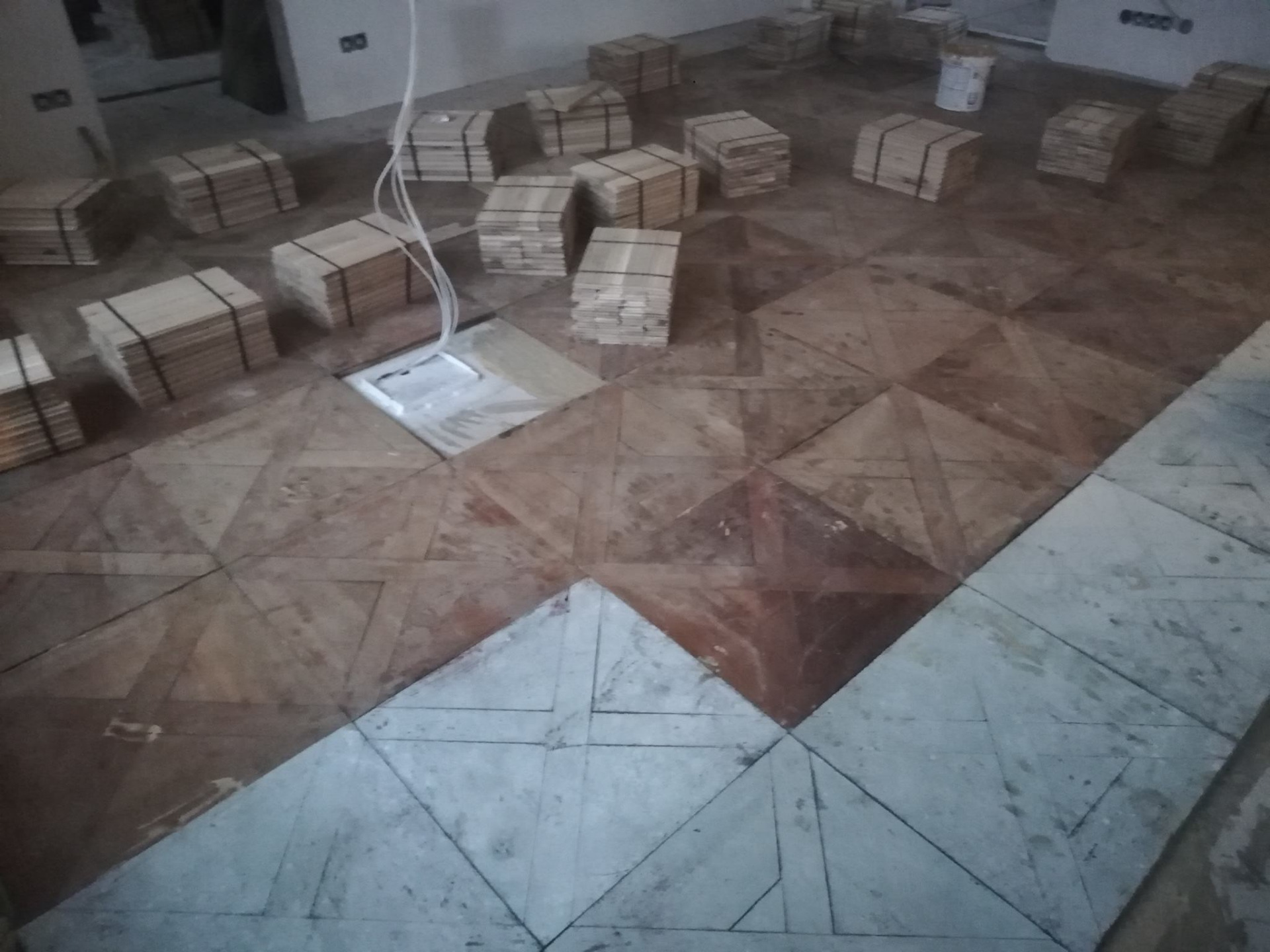 pečlivý výběr a navázání vzoru