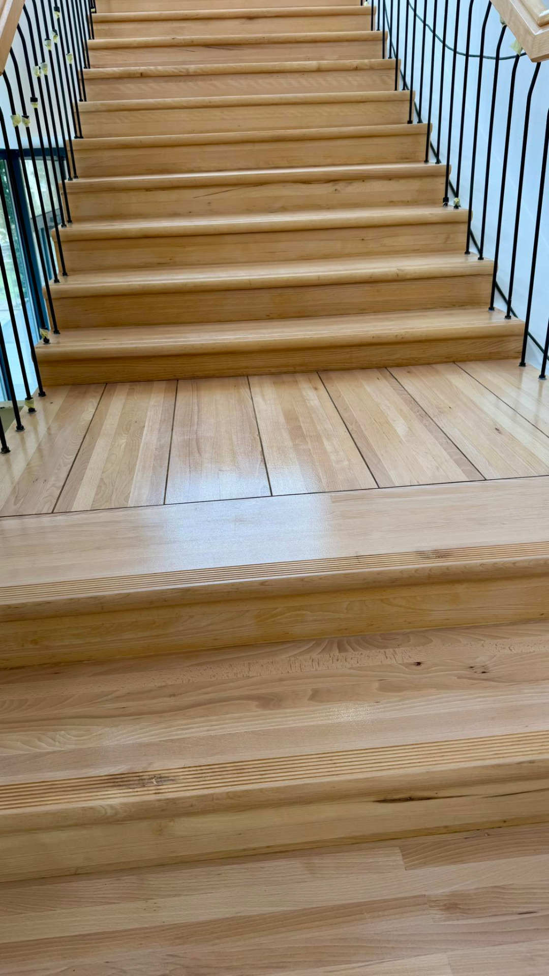 zrenovované schodiště