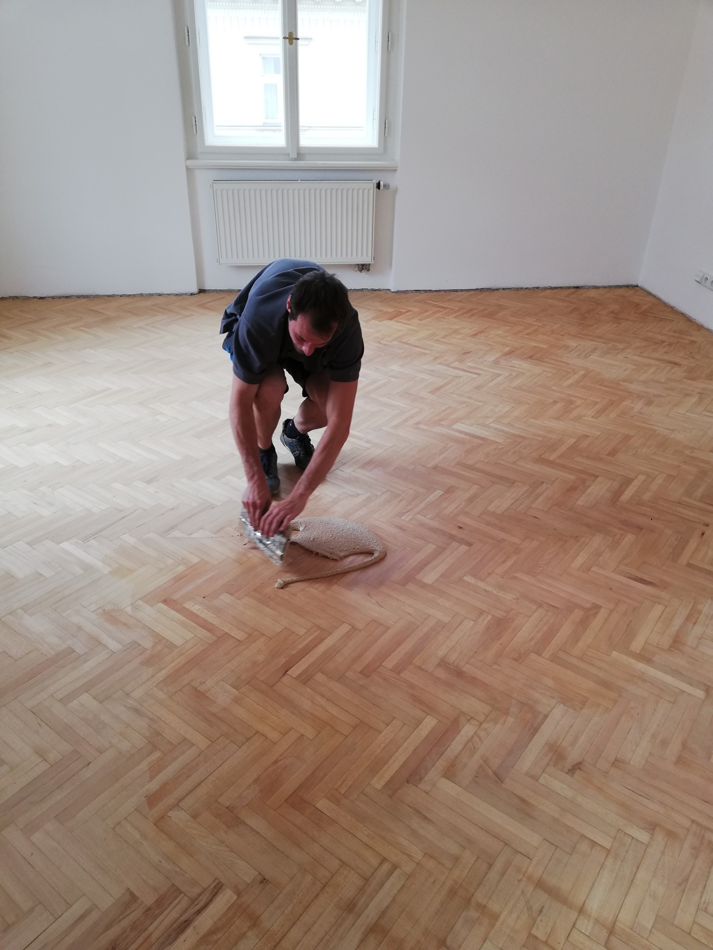 celoplošné tmelení