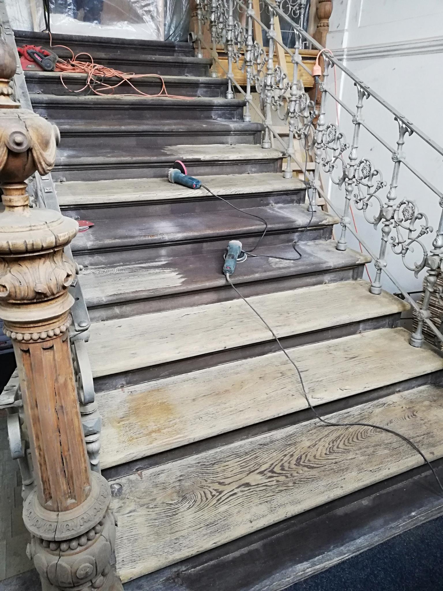 rekonstrukce historického schodiště