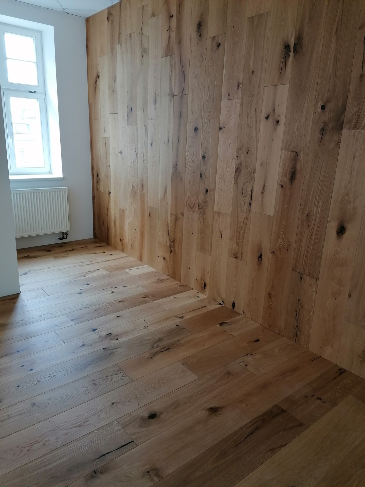 prkno dub rustik 220 mm obklad na zeď