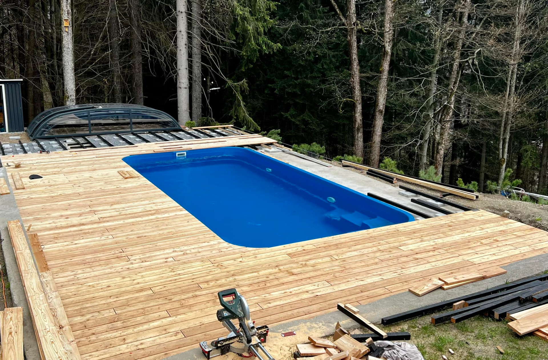 kotvení terasových prken